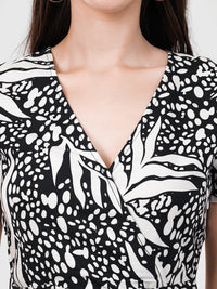 WOMEN'S BLACK TROPICAL PRINT V-NECKLLINE  A-LINE MAXI RAYON OVERLAP DRESS