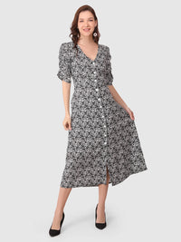 WOMEN'S WHITE BLACK PRINTED RUCHED SLEEVES RAYON MAXI DRESS